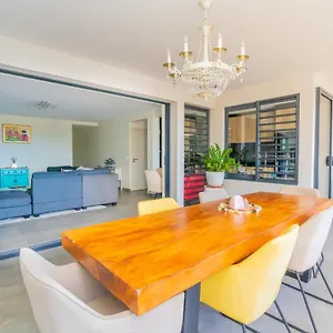 https://luxury-sky-nui-2-beds-in-papeete-with-pool.frenchpolynesia-hotels.com